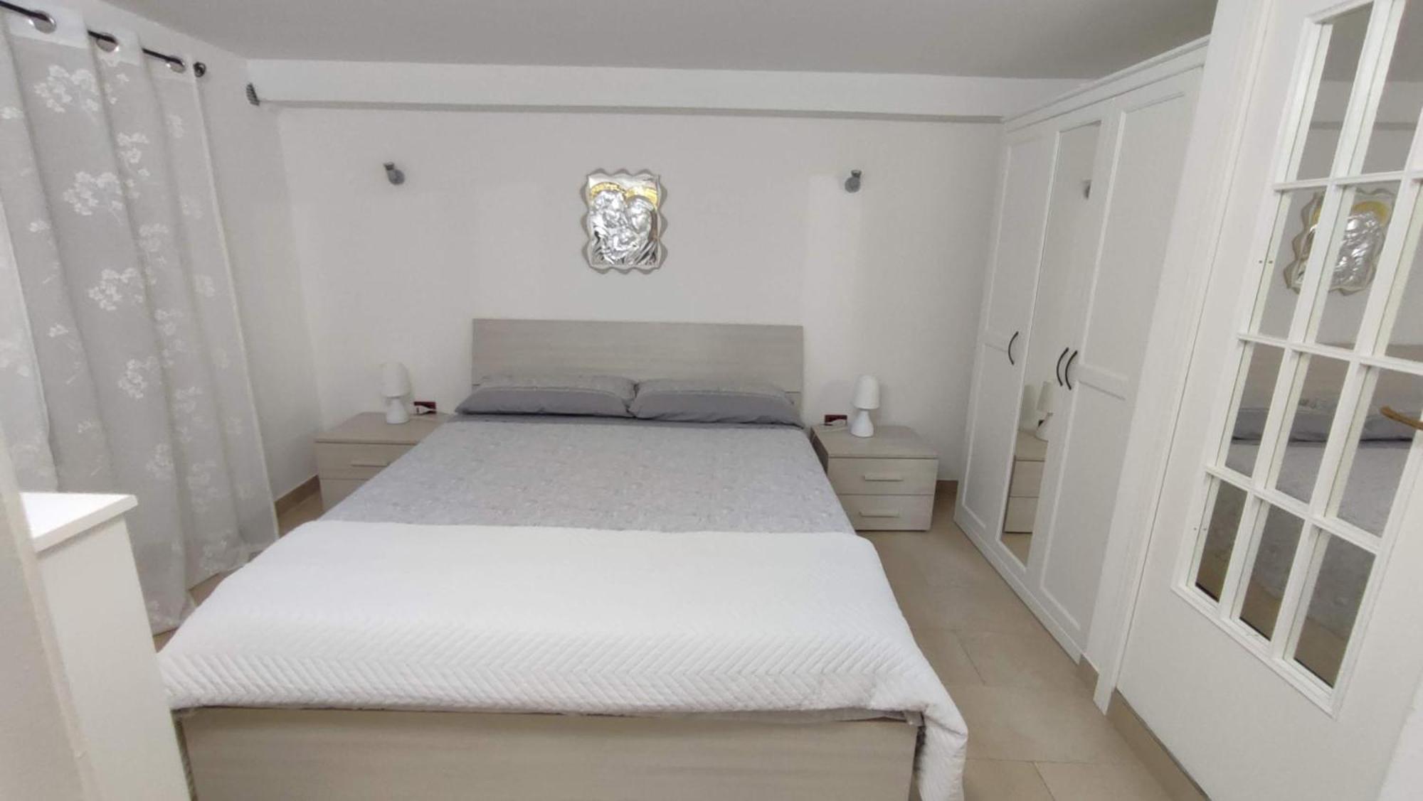 Apartament Santa Teresa House Syrakuzy Zewnętrze zdjęcie